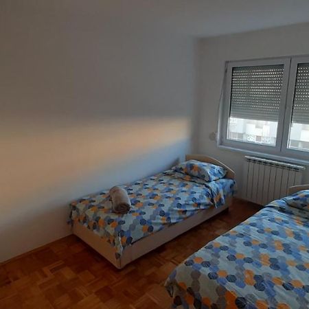 Apartman Stella Istocno Sarajevo Lukavica Εξωτερικό φωτογραφία