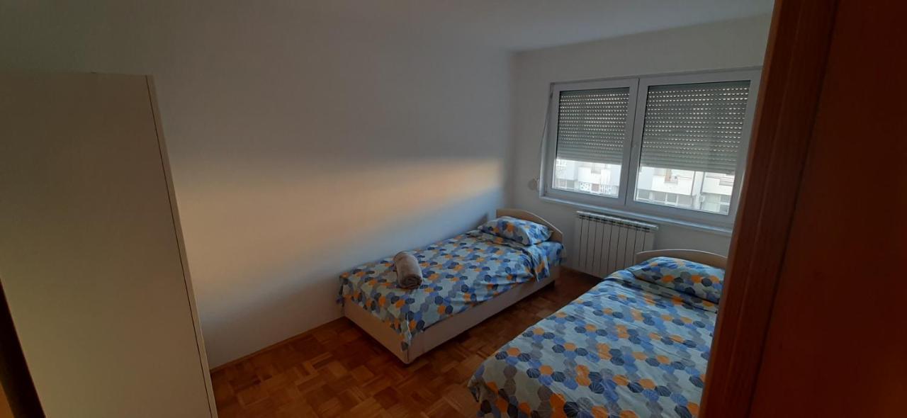 Apartman Stella Istocno Sarajevo Lukavica Εξωτερικό φωτογραφία