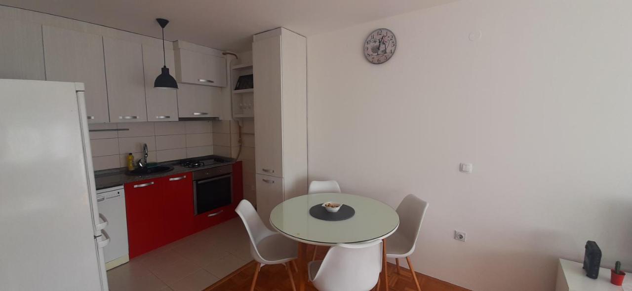 Apartman Stella Istocno Sarajevo Lukavica Εξωτερικό φωτογραφία