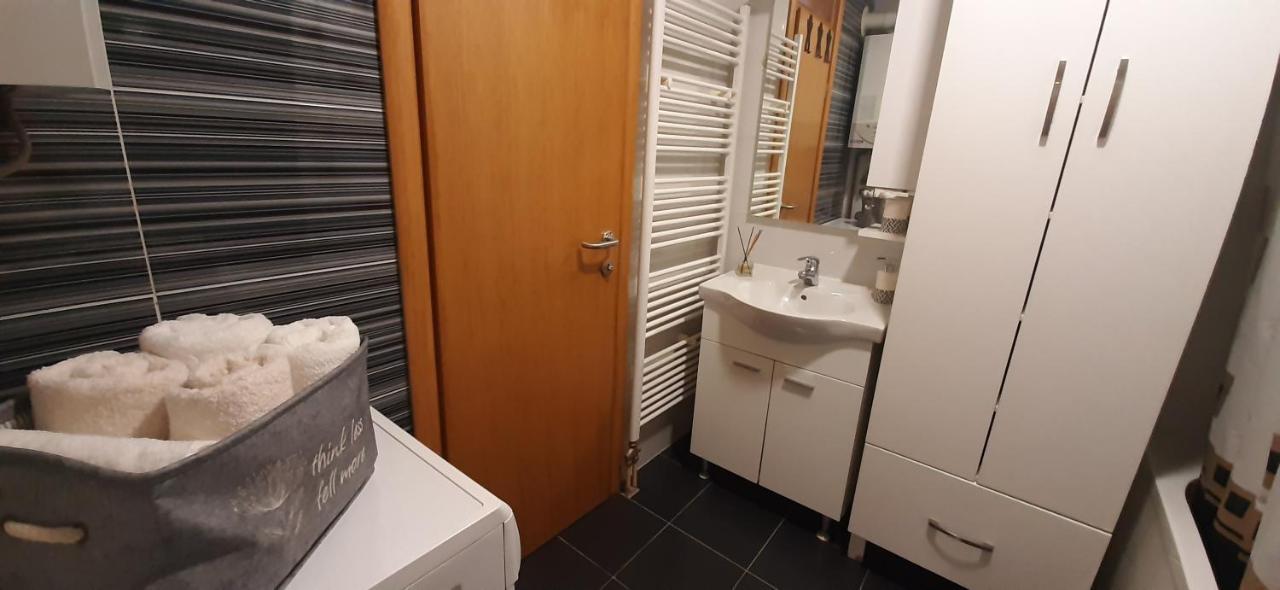 Apartman Stella Istocno Sarajevo Lukavica Εξωτερικό φωτογραφία