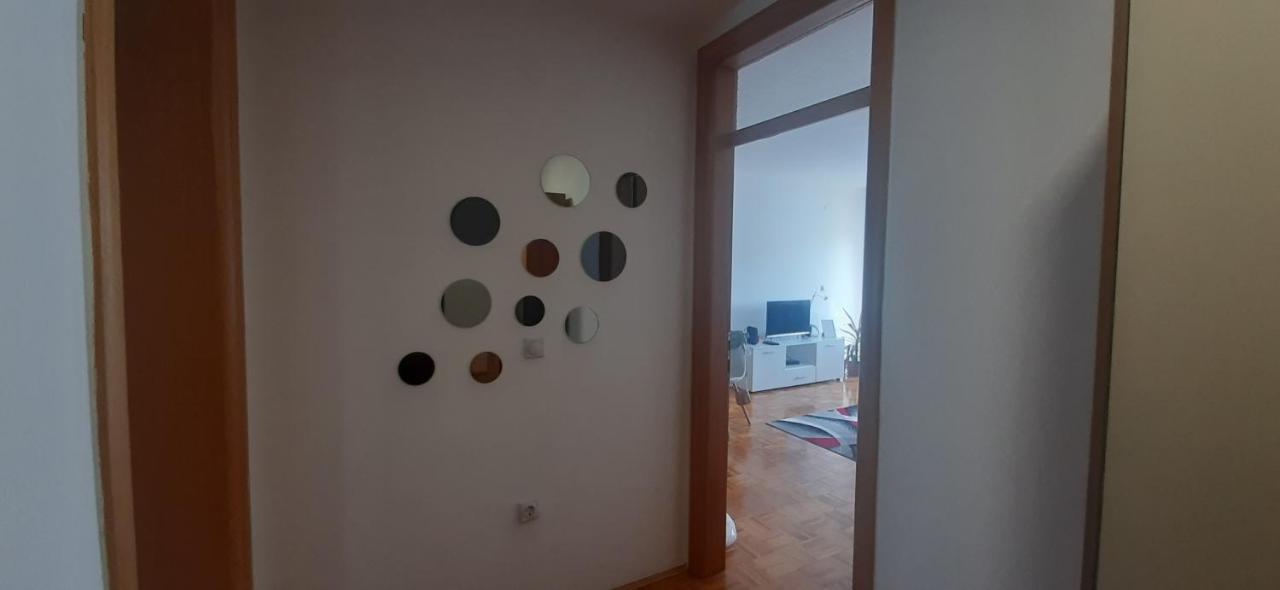 Apartman Stella Istocno Sarajevo Lukavica Εξωτερικό φωτογραφία